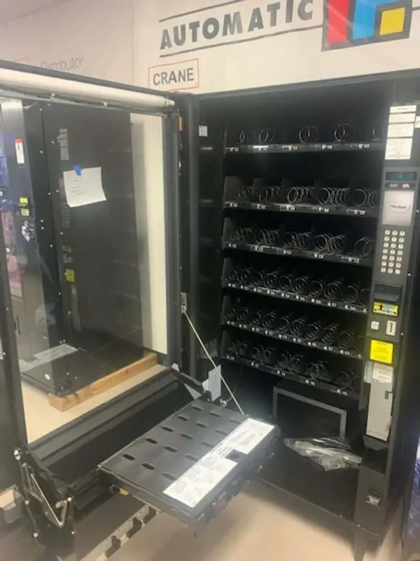 GPL Snack Machine, model 172 – Remanufactured - Image 4