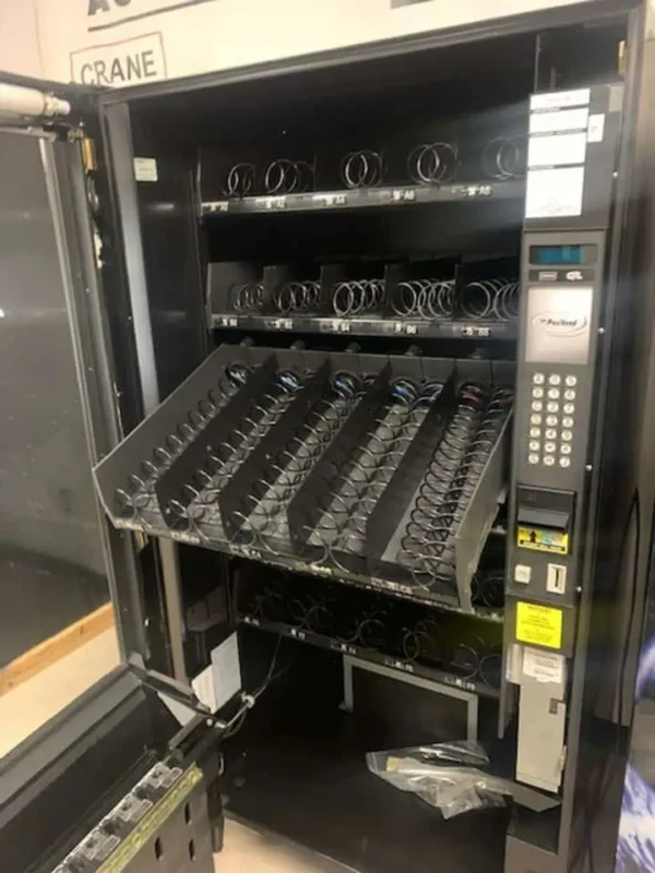 GPL Snack Machine, model 172 – Remanufactured - Image 2
